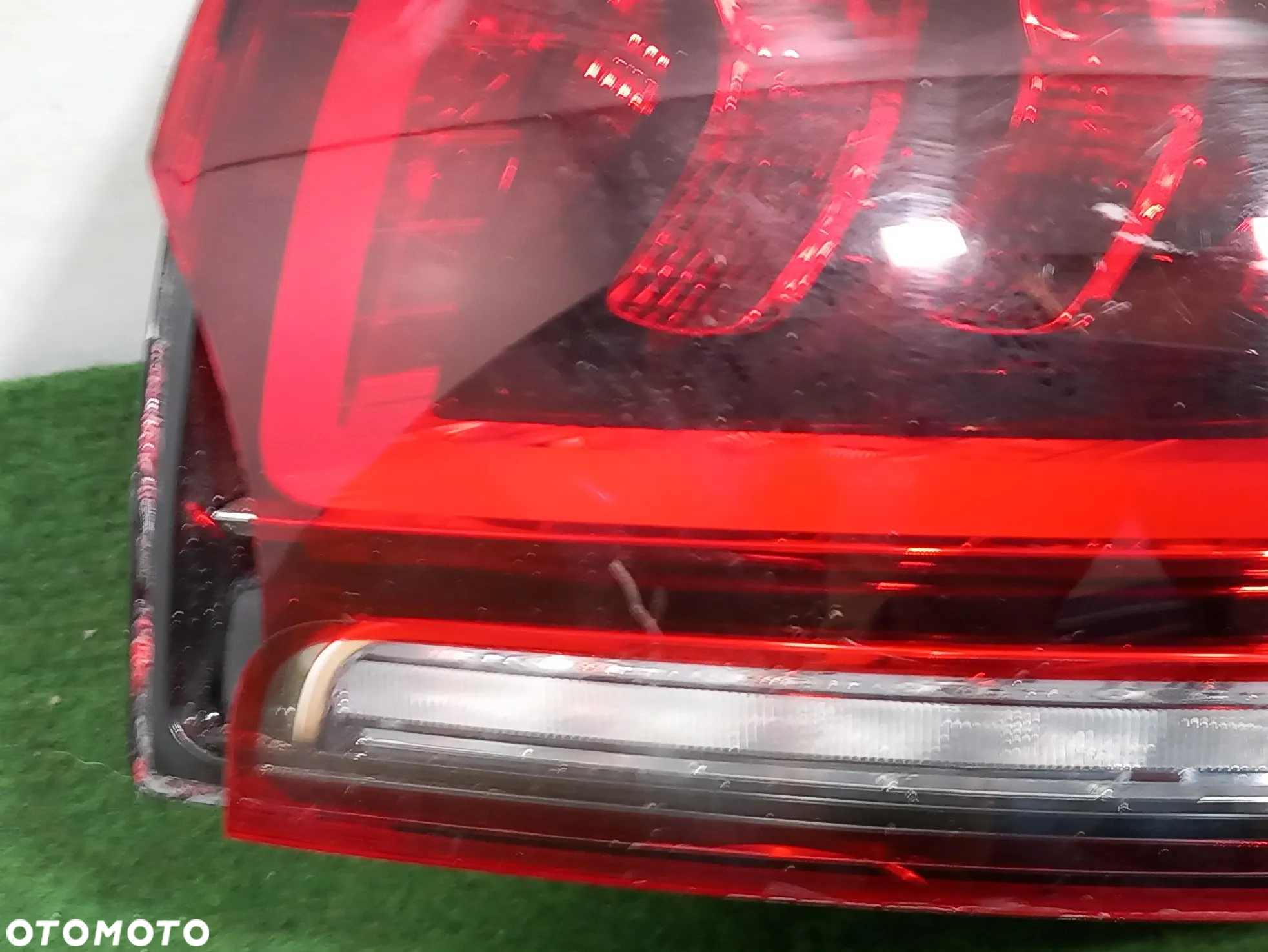 LAMPA LEWA TYŁ MERCEDES GLE W167 - 3