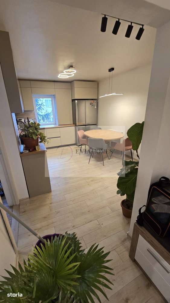 3 camere/2 băi/2 balcoane/ Zona P-ta Zorilor - Imagine principală: 5/7