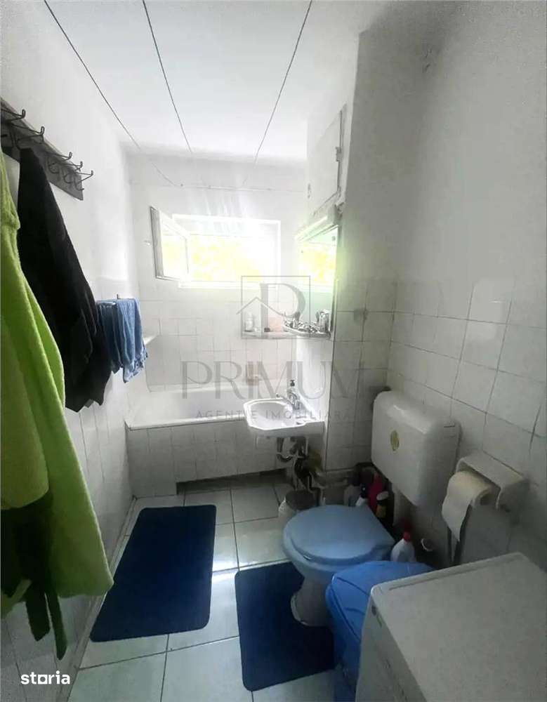 COMPLEXUL STUDENTESC - ETAJ 3 - BLOC IZOLAT - 3 cam - 2 bai - centrala - Imagine principală: 3/9