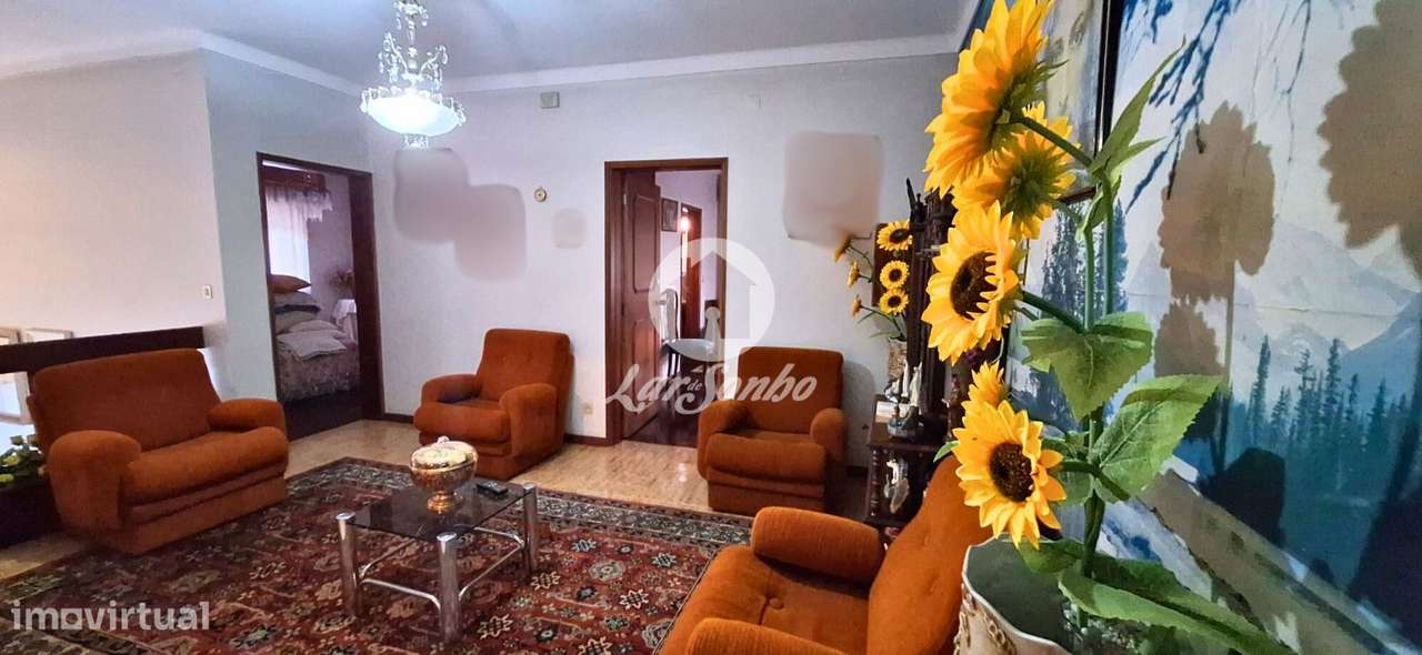 Moradia com piscina - Grande imagem: 5/31