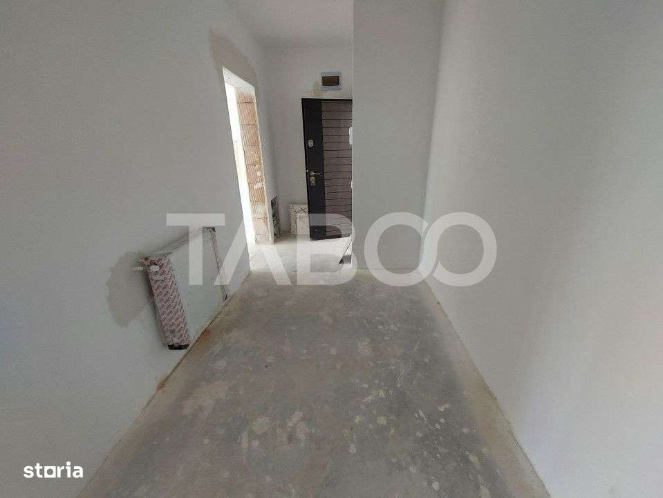 Garsoniera decomandata de vanzare 47 mpu loc de parcare logi Selimbar - Imagine principală: 4/4