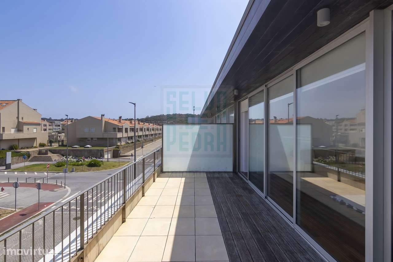 Moradia T3 de Luxo com Vista Mar | Praia da Agudela | Condomínio Fech-59