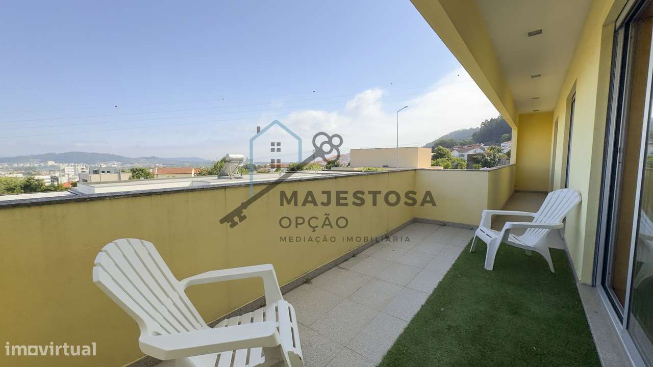 Moradia Isolada com Jardim —Abelheira, Viana do Castelo-24