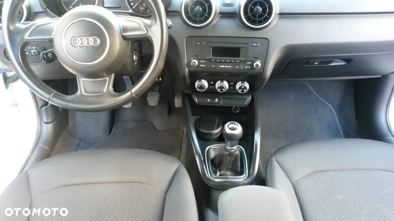 Audi A1 1.2 TFSI Attraction - 2