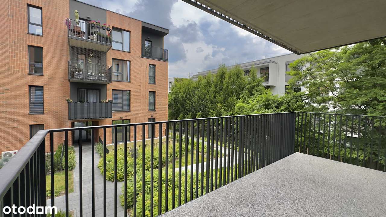 4 pokoje w Aroma Park, cisza zieleń, garaż z ładowarkami do EV komórka-14