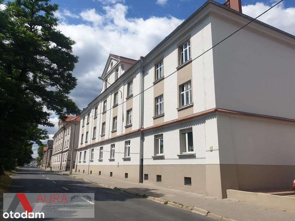 Mieszkanie w kamienicy w świetnej lokalizacji.-14