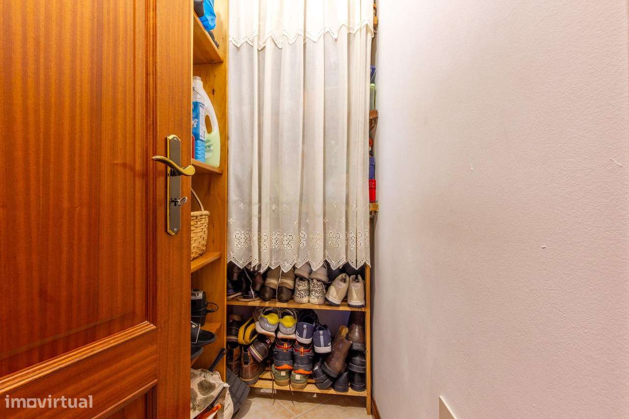 Apartamento T2, zona do Alto da Serra, Baixa da Banheira-8