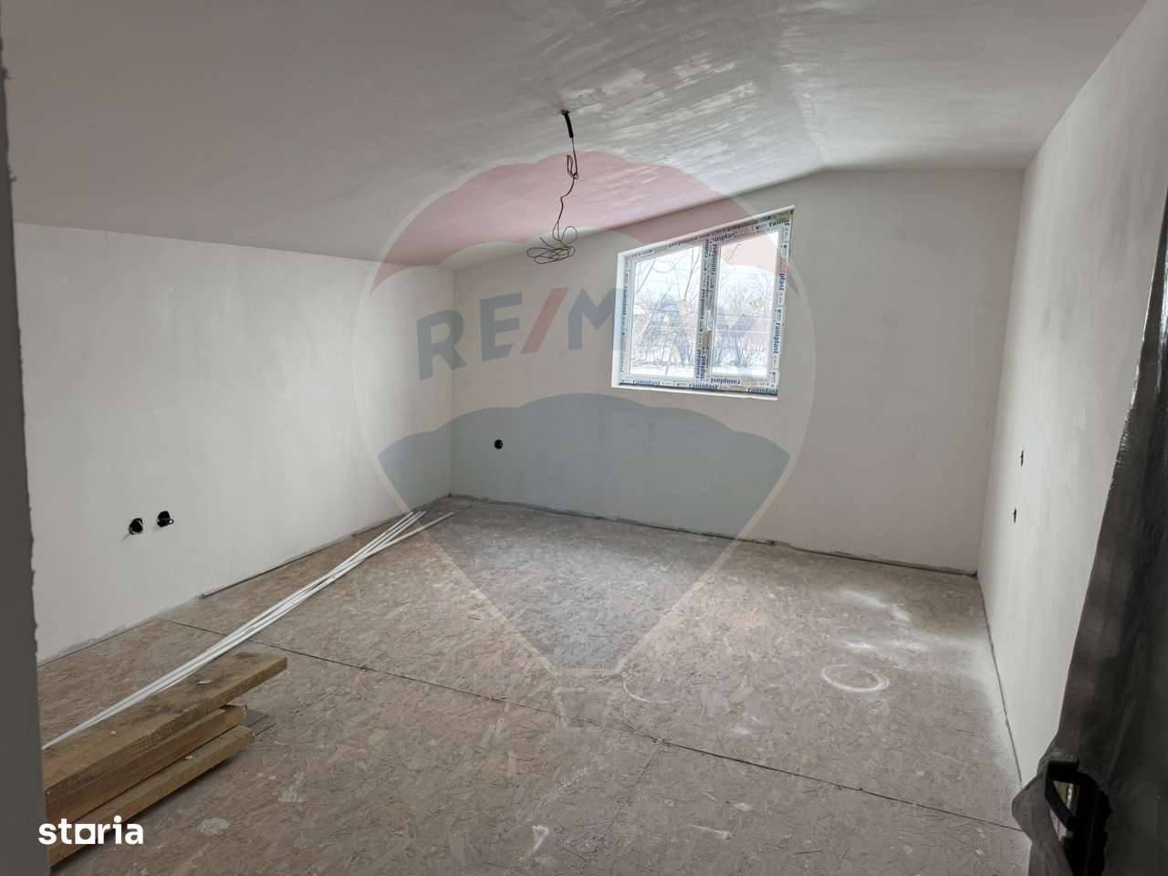 Casă / Vilă cu 6 camere de vânzare-4