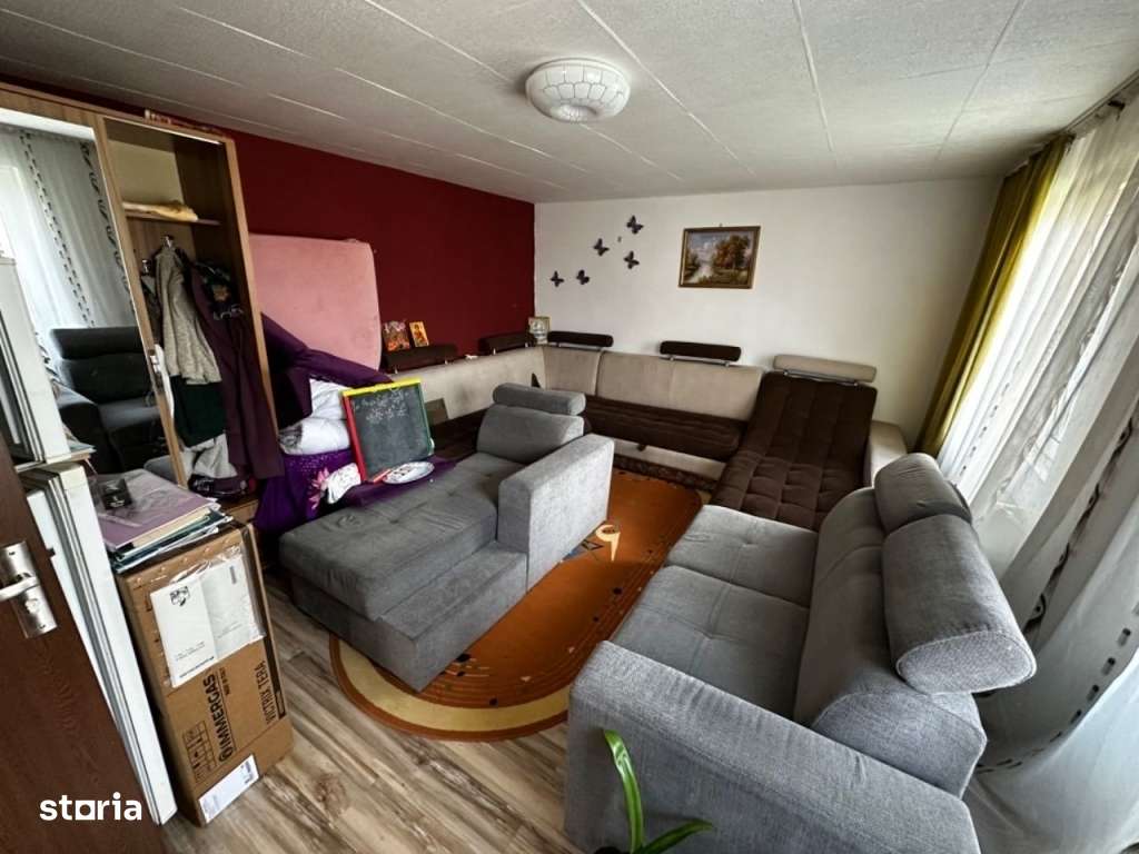 Casa cu 4 camere de vânzare în zona chiscani - Imagine principală: 3/13