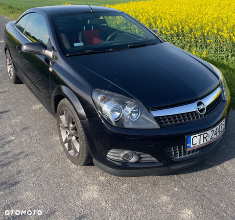 Opel Astra TwinTop 1.6 Cosmo - 15