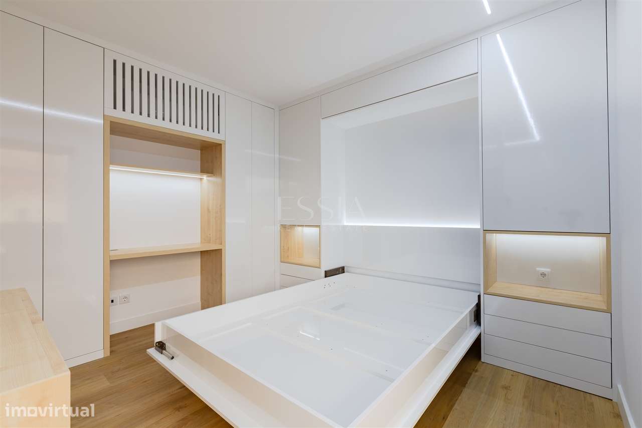 T0 com Varanda Centro Baixa Porto | T0 Faria Guimarães | T0 City On-5