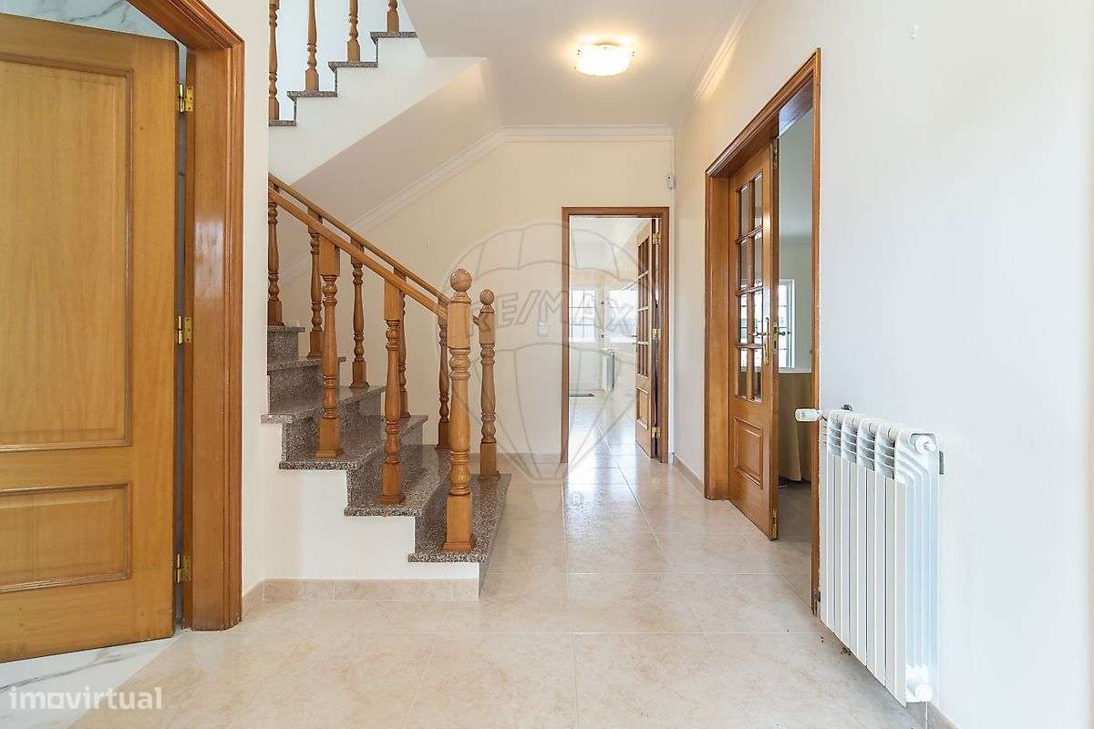 Moradia T4 nas Casas de Azeitão-10