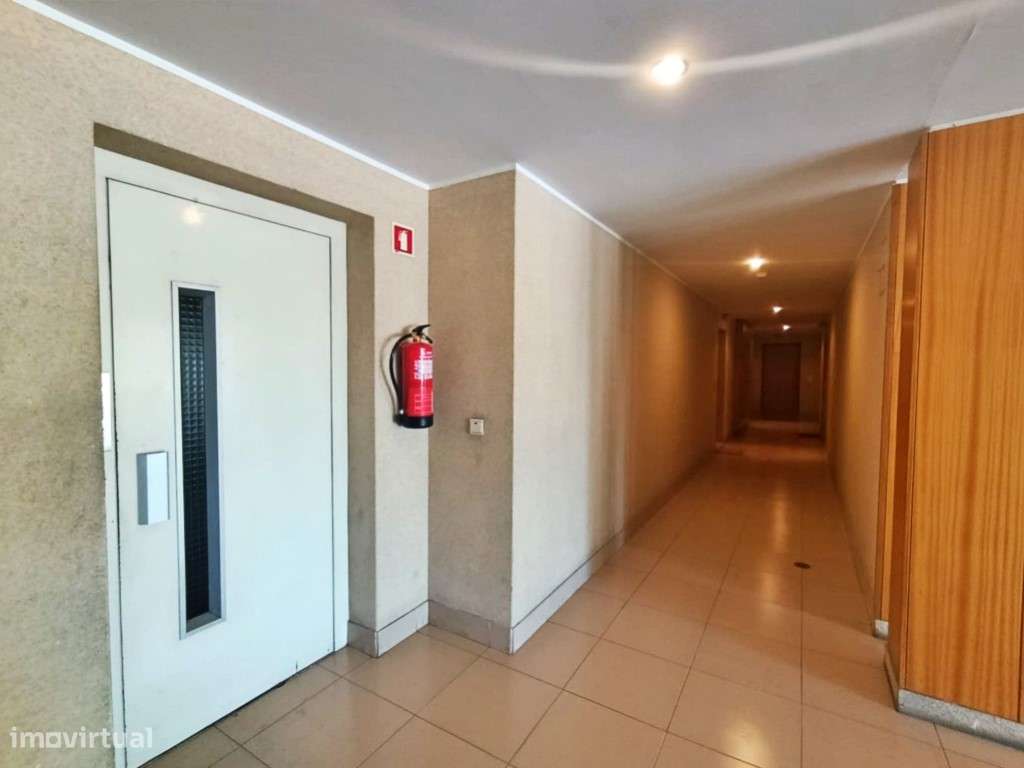 Apartamento T3 Moderno em Moreira da Maia-19