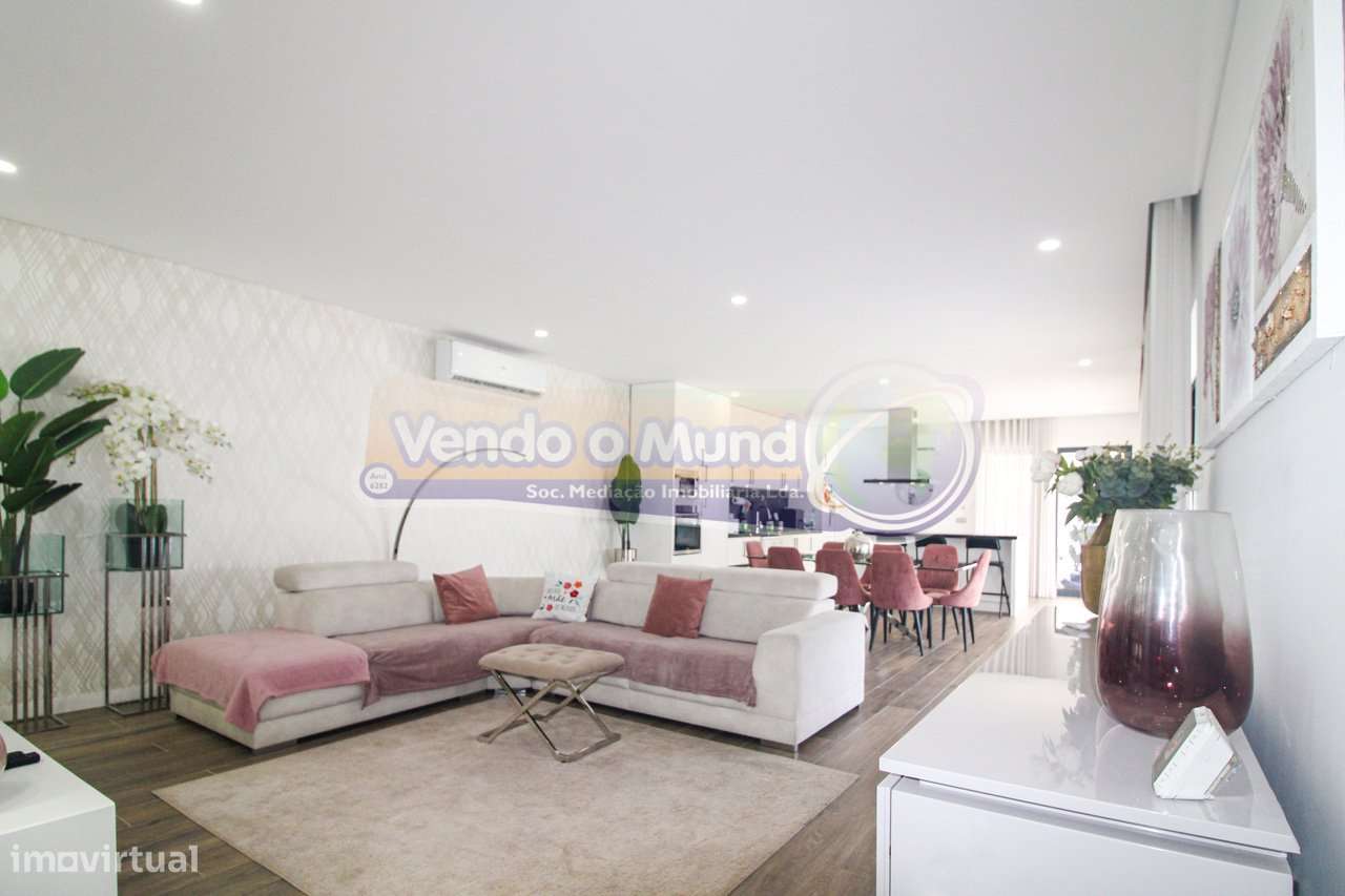 Moradia T4 em Salvaterra de Magos (S537) - Grande imagem: 4/46