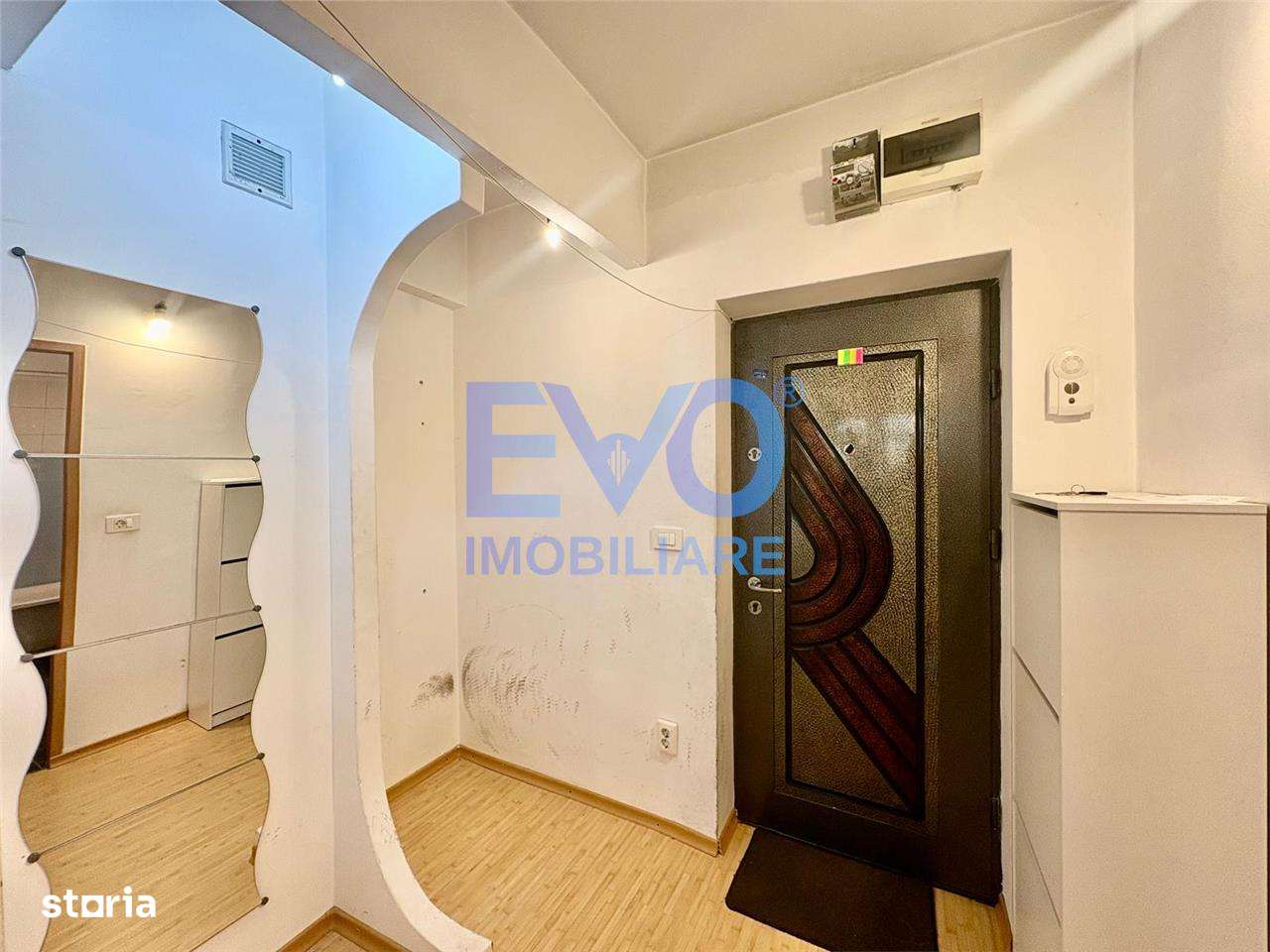 Apartament de vanzare, o camera, decomandat, Alexandru cel Bun, Iasi - Imagine principală: 4/10