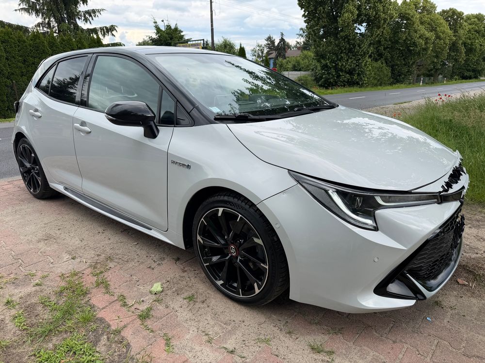 Toyota Corolla Seria E21 2.0 Hybrid GR Sport 2020