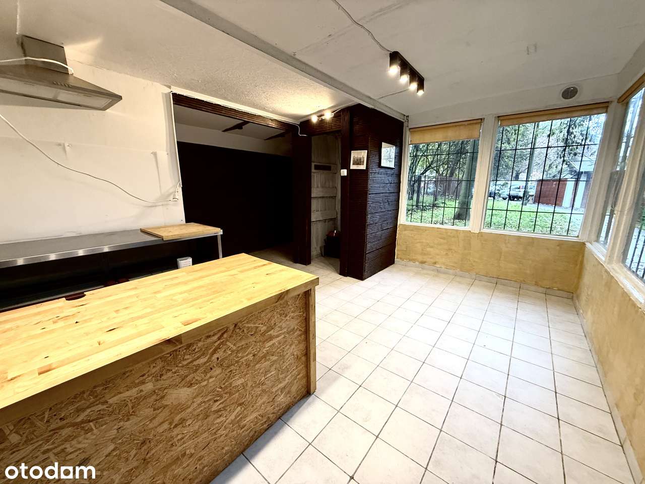 Budynek usługowy | świetna lokalizacja | witryna wychodząca na deptak-3