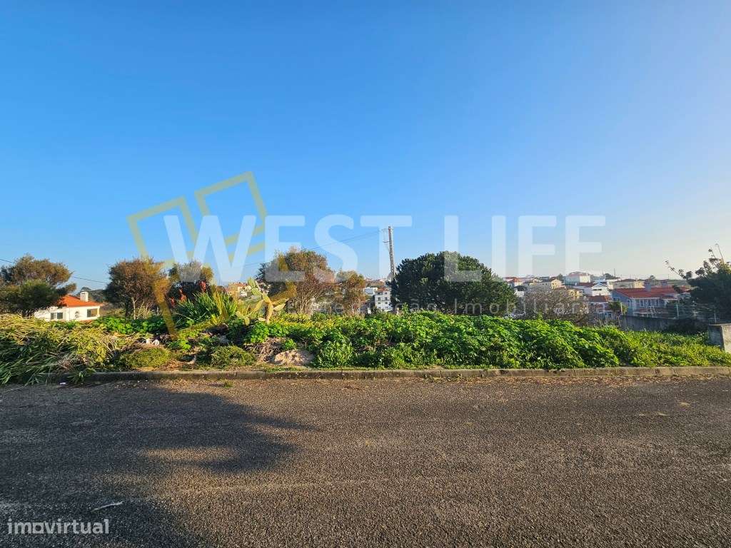 Moradia T4 de estilo contemporâneo com piscina - Ericeira-13