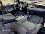 Toyota RAV4 2.2 D-4CAT 4WD Aut Executive - 11