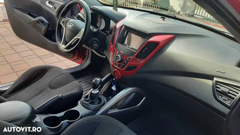 Hyundai Veloster 1.6 GDi DOHC - 10