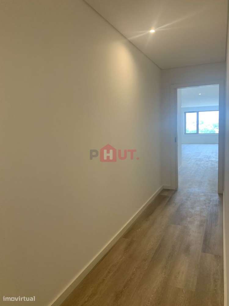 Apartamento T3 - Lousada-Centro-19