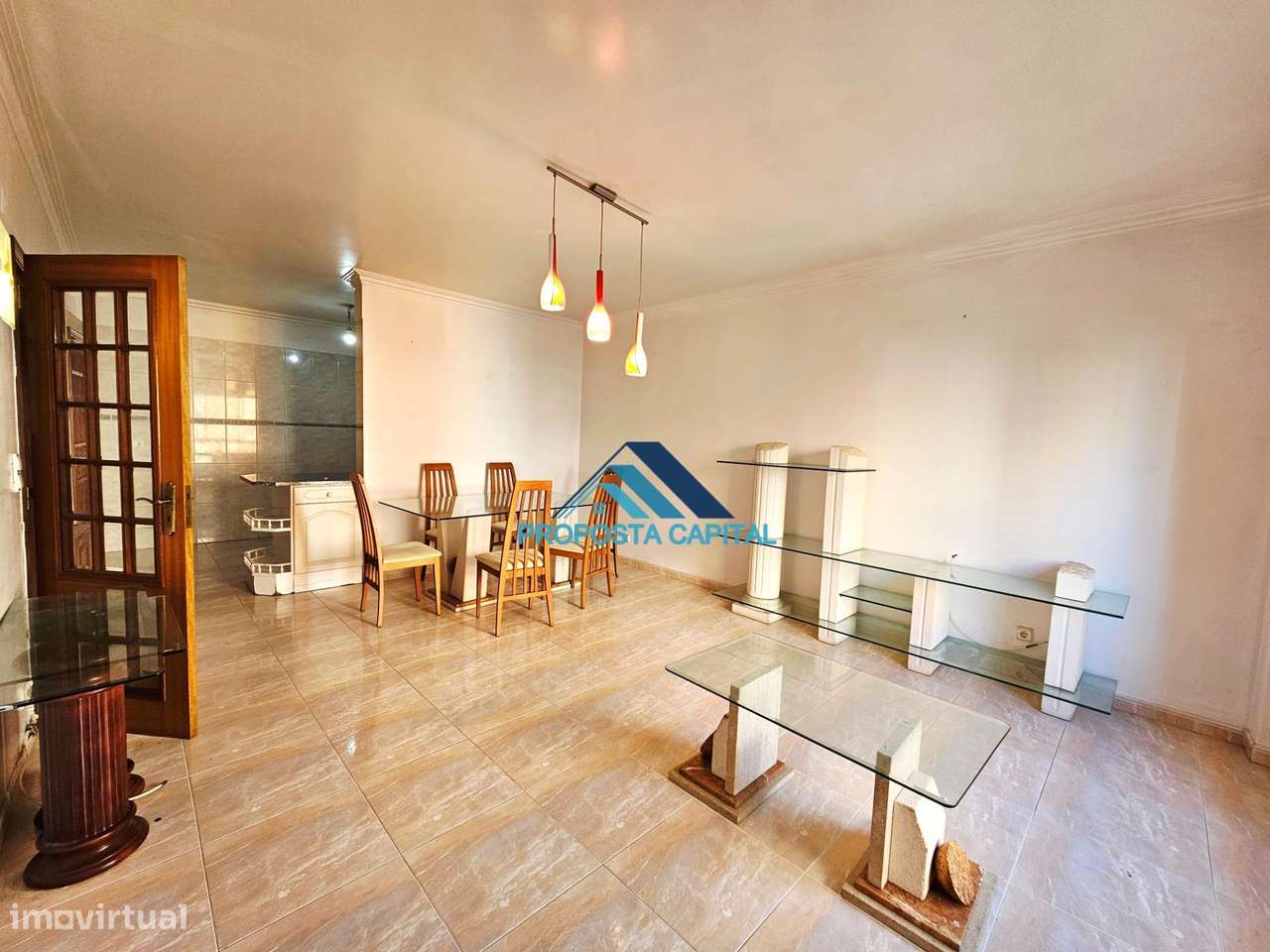Apartamento T2 Tapada das Mercês-8
