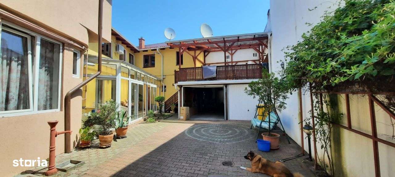 De vanzare casa cu 4 camere, Targu Mures, Zona Centrala-18