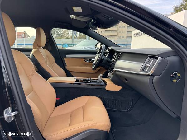 Volvo S90 2.0 T8 Momentum AWD Geartronic - 12