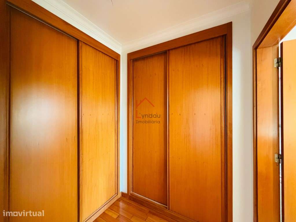 Moradia T3+1 Landim Famalicão-14