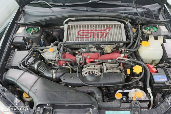 Subaru Impreza Sedan 2.0 WRX STi - 15