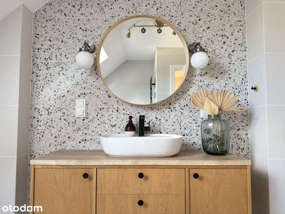 Dom z dużym ogrodem przy lesie-14