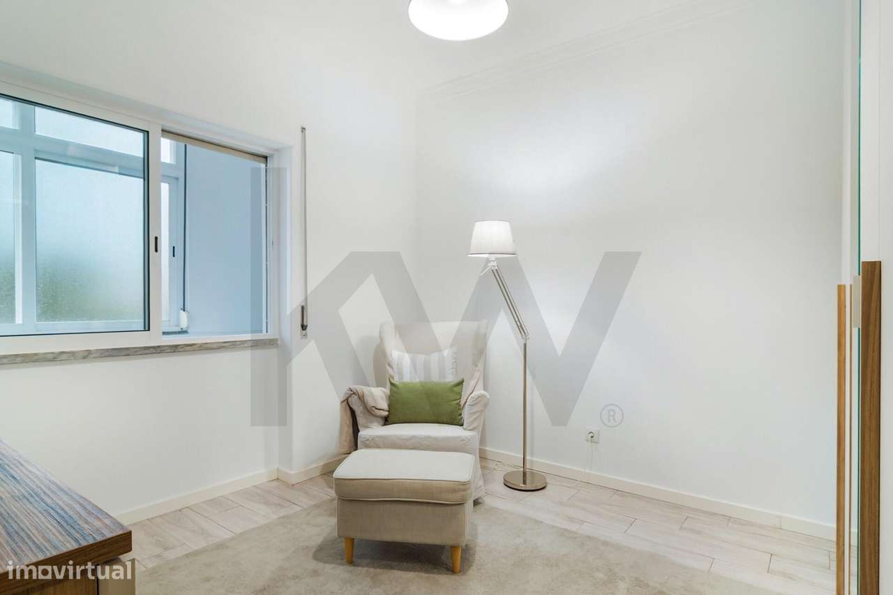 Apartamento T3 Renovado - Amora-12