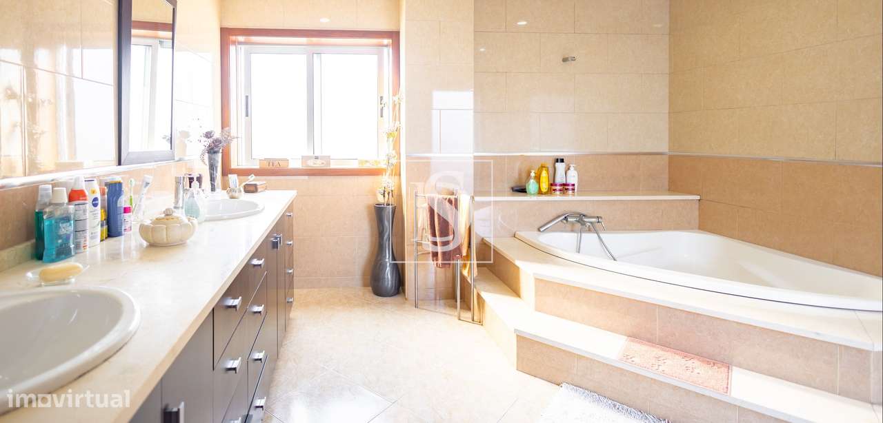 Moradia Isolada T4 Rebordosa-23