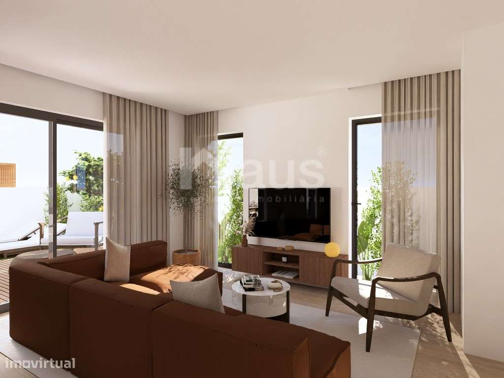 Moradia Geminada T3 com logradouro em fase de construção-15