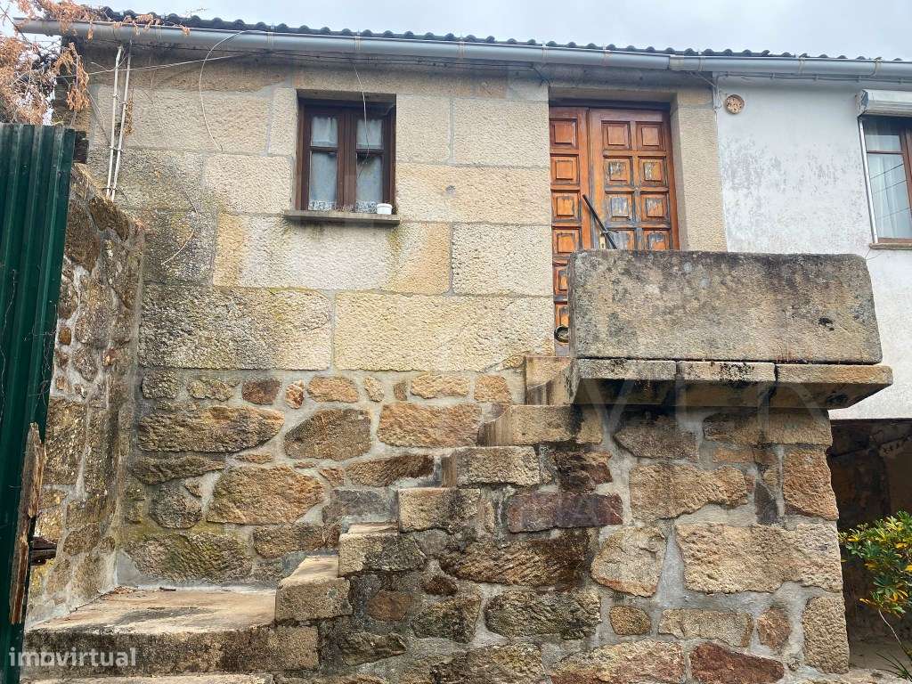 Moradia T4 - Bela, Monção-11
