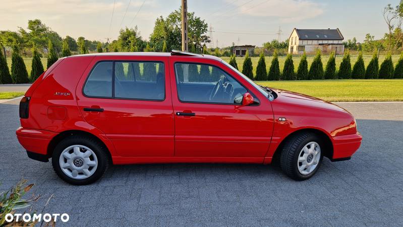 Volkswagen Golf 1.4 - 25