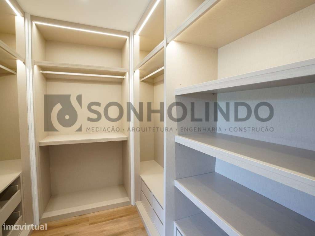 Apartamento T4 + escritório com luz direta, terraço com 153,10m2 e ...-22