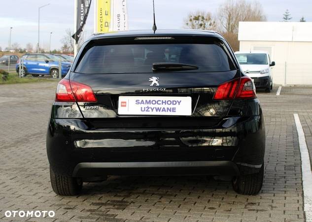 Peugeot 308 - 6