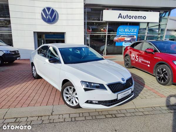 Skoda Superb 2.0 TDI 4x4 Style DSG - 2