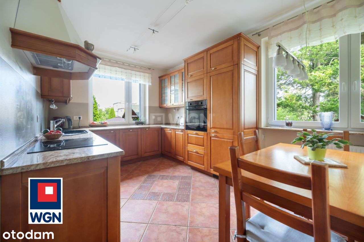 Elegancki dom z nowoczesymi rozwiązaniami Orłowo G - Pełny obrazek: 4/17