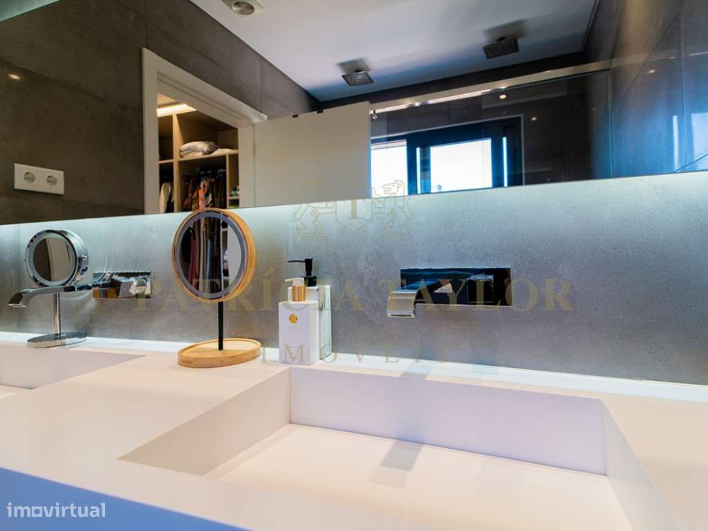 Moradia T3 a venda em Tires-45