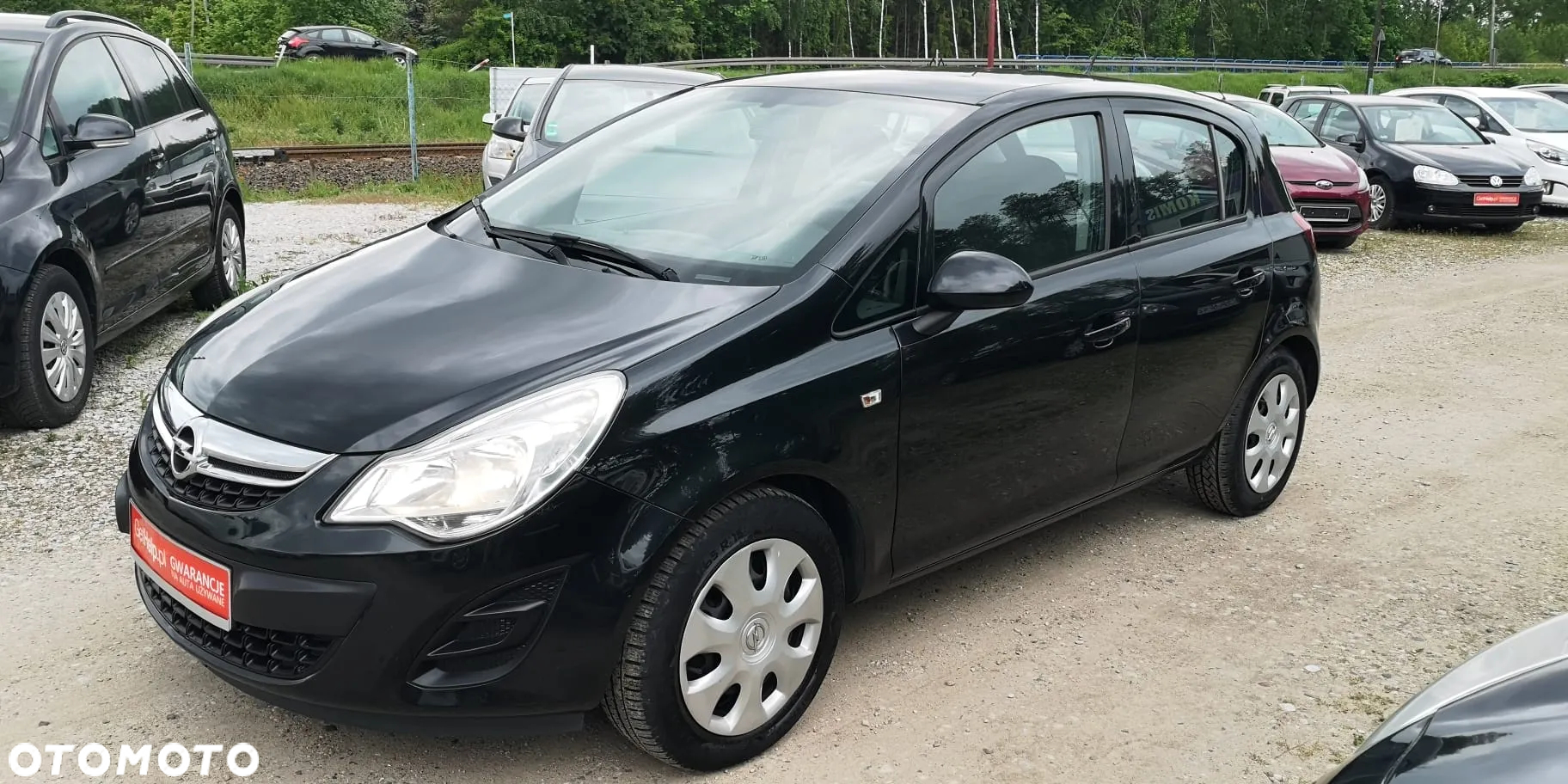 Opel Corsa 1.2 16V Essentia - 2