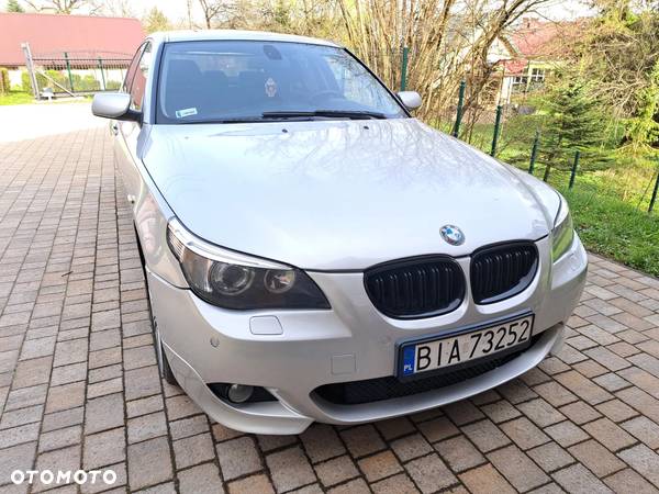 BMW Seria 5 545i - 2