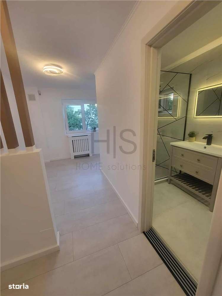 Garsoniera 42 mp, Decomandata, etaj 1 din 4-7