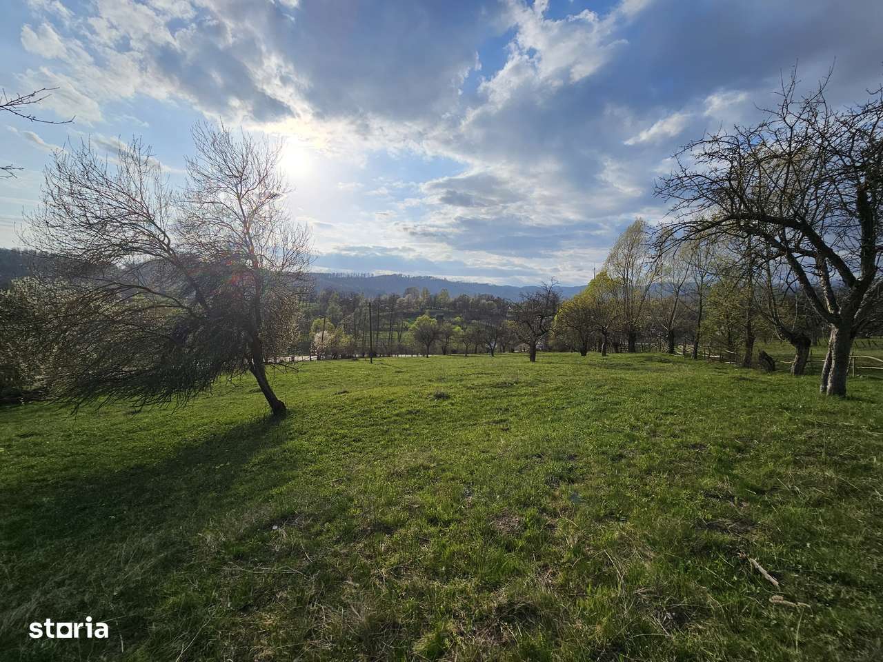 De vanzare Teren 5600 mp Albestii de Muscel - Pastravaria Bratioara-0