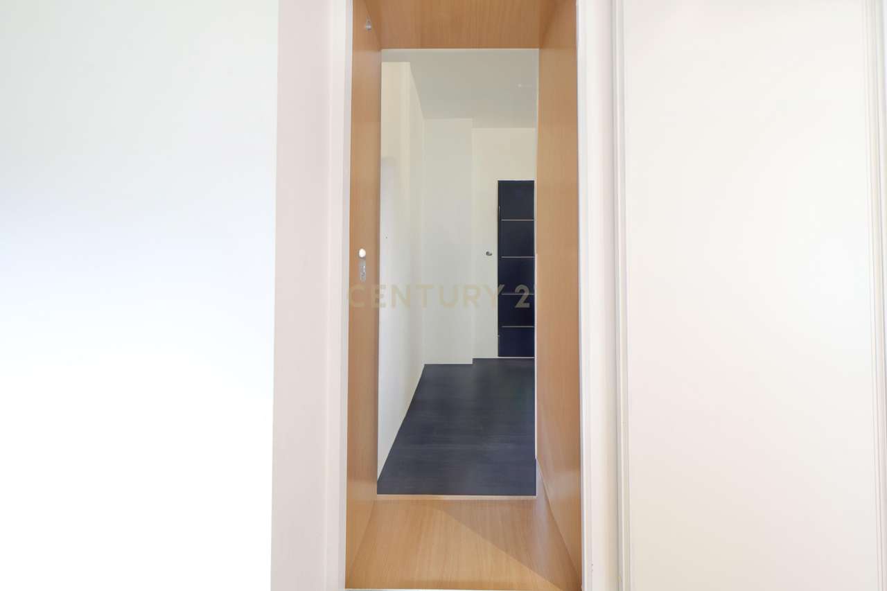 Apartamento T3 | 86 m2 + 14 m2 | Lugar de Garagem | Vista Rio Tejo | A-16