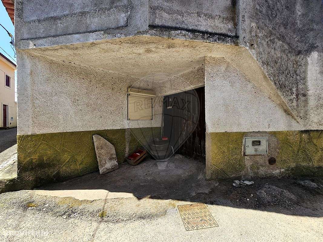 Moradia T1 para venda - Grande imagem: 2/14