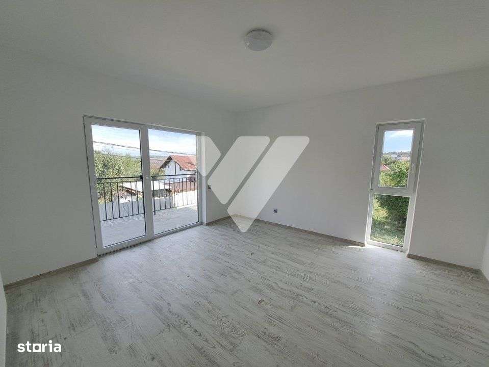 Casa ideala in Cisnadie: spatiu confort si liniste Grabiti-va acum! - Imagine principală: 4/17