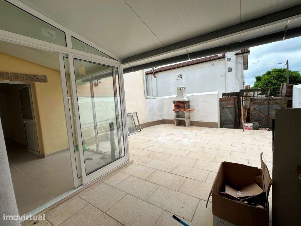 Moradia localizada em s. Martinho de Árvore, a 15 min de Coimbra - Grande imagem: 5/17