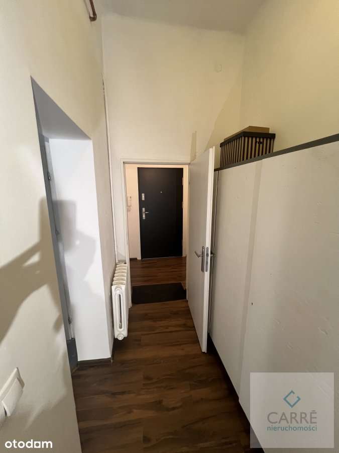 Klimatyczna kawalerka z antresolą.-14